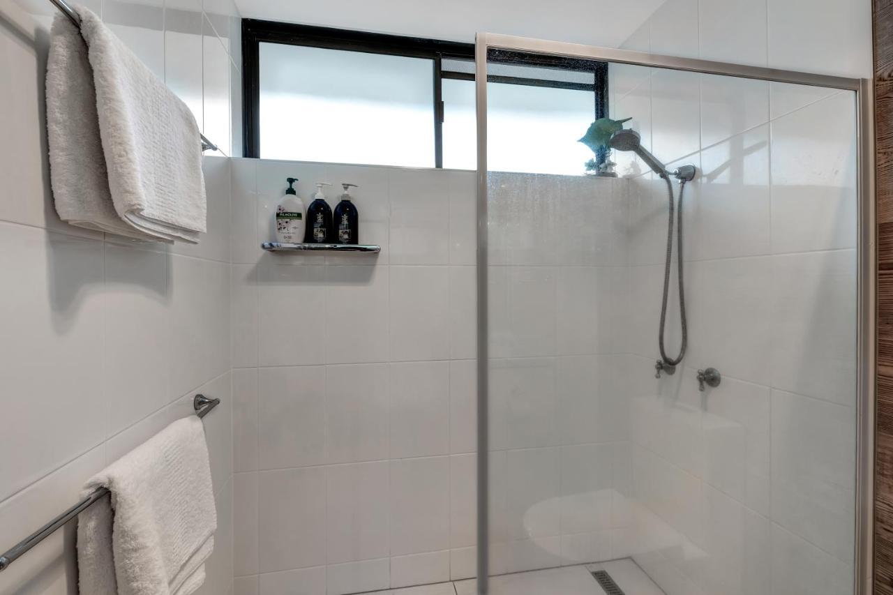 Ocean View 16A Studio Pool & Spa Wi-Fi Airlie Beach Exterior photo