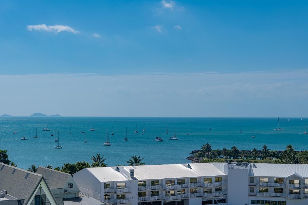 Ocean View 16A Studio Pool & Spa Wi-Fi Airlie Beach Exterior photo