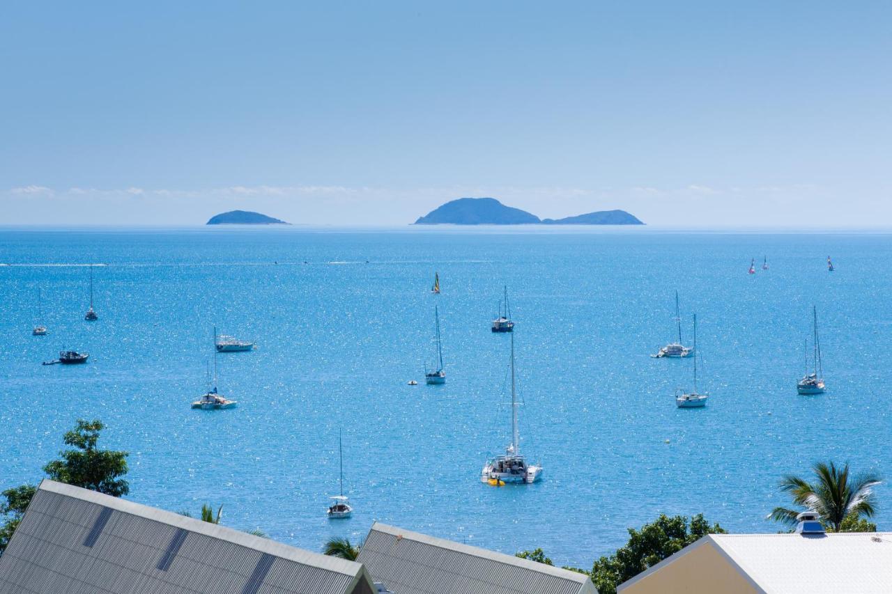 Ocean View 16A Studio Pool & Spa Wi-Fi Airlie Beach Exterior photo